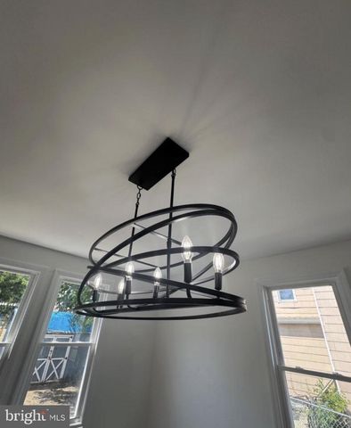 3 N GROVE AVE, National Park, NJ 08063