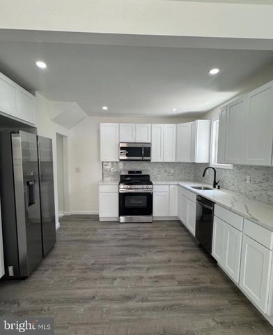 3 N GROVE AVE, National Park, NJ 08063