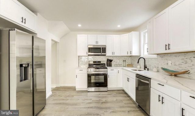 3 N GROVE AVE, National Park, NJ 08063