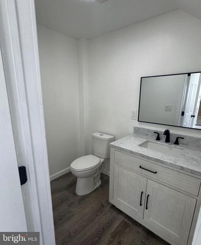 3 N GROVE AVE, National Park, NJ 08063