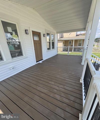 3 N GROVE AVE, National Park, NJ 08063