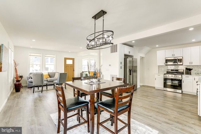 3 N GROVE AVE, National Park, NJ 08063