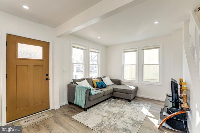 3 N GROVE AVE, National Park, NJ 08063