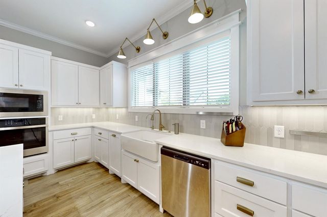 1748 Kerr Valley Lane, College Station, TX 77845
