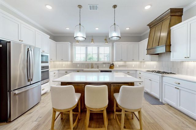 1748 Kerr Valley Lane, College Station, TX 77845