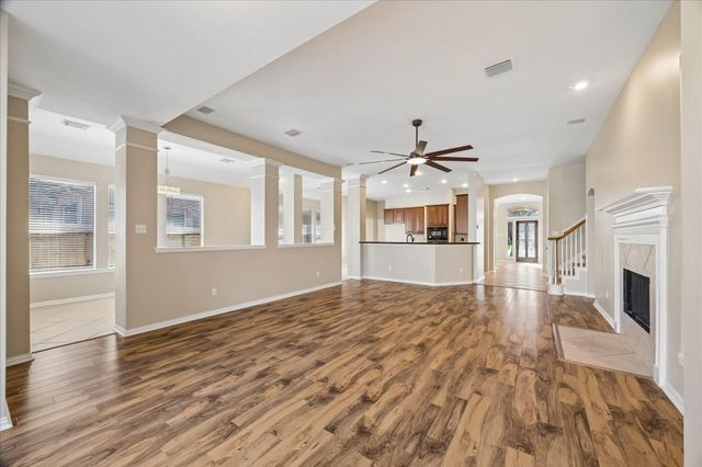 3211 Chappelwood Drive, Pearland, TX 77584