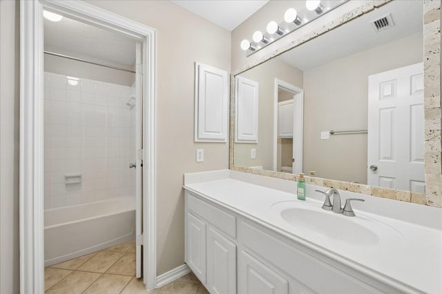 3211 Chappelwood Drive, Pearland, TX 77584