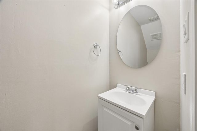 3211 Chappelwood Drive, Pearland, TX 77584