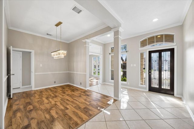 3211 Chappelwood Drive, Pearland, TX 77584