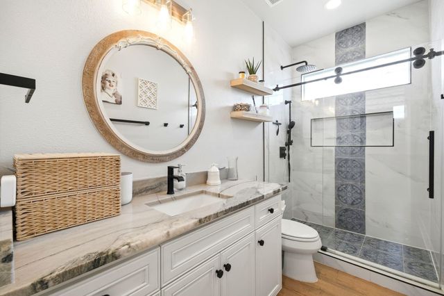 1315 Wahini Street, Galveston, TX 77554
