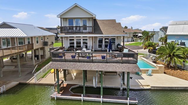1315 Wahini Street, Galveston, TX 77554