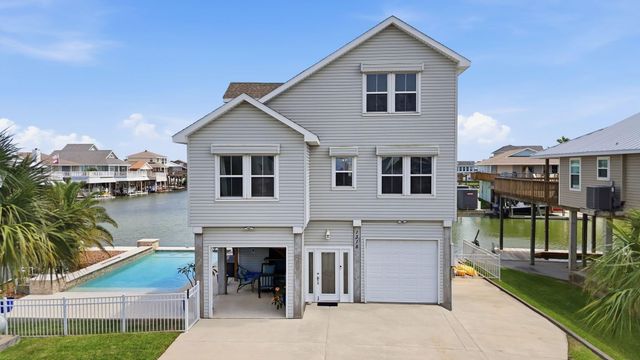 1315 Wahini Street, Galveston, TX 77554