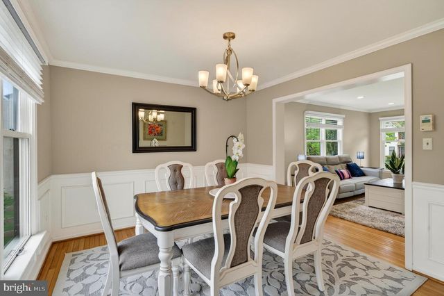 105 GRACE LN, Aston, PA 19014