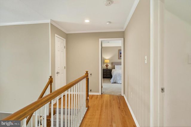 105 GRACE LN, Aston, PA 19014