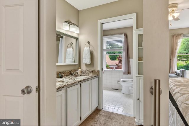 105 GRACE LN, Aston, PA 19014