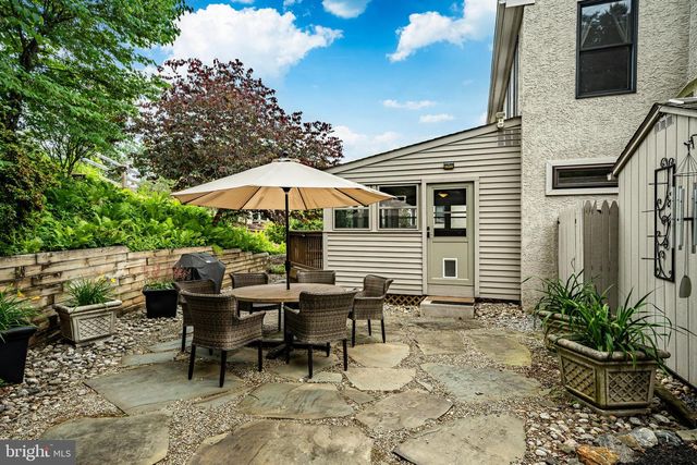 105 GRACE LN, Aston, PA 19014