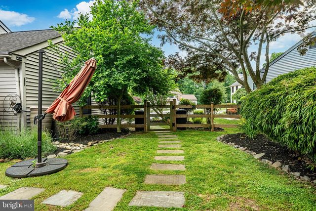 105 GRACE LN, Aston, PA 19014