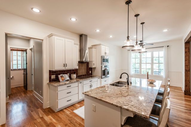 1020 Morchella Private Way, Hendersonville, TN 37075