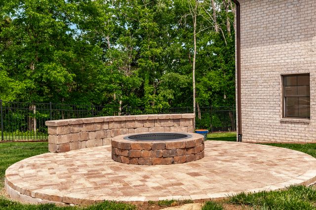 1020 Morchella Private Way, Hendersonville, TN 37075