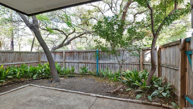 1045 Shook Ave Apt 101A, San Antonio, TX 78212