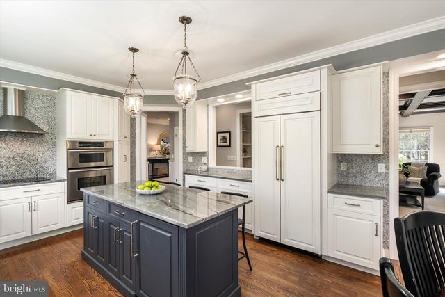 6 MICHAEL WAY, Pennington, NJ 08534
