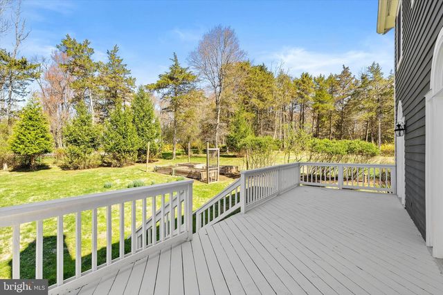 6 MICHAEL WAY, Pennington, NJ 08534