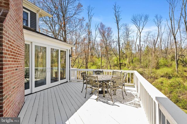 6 MICHAEL WAY, Pennington, NJ 08534