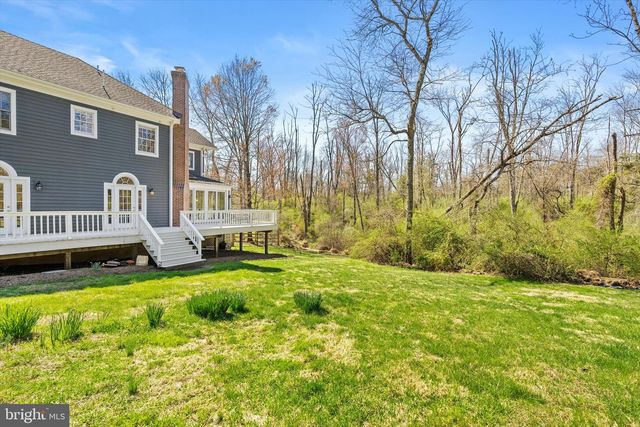 6 MICHAEL WAY, Pennington, NJ 08534