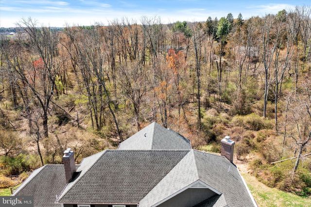 6 MICHAEL WAY, Pennington, NJ 08534