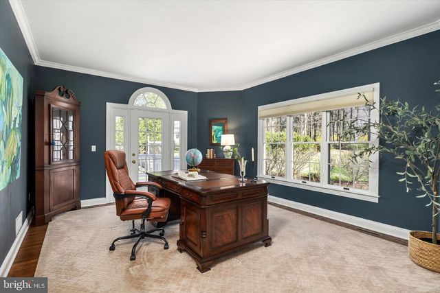 6 MICHAEL WAY, Pennington, NJ 08534
