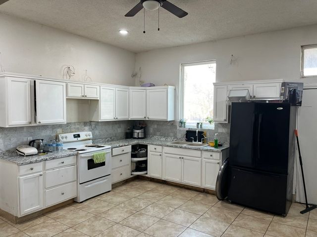 1602 Sundown Drive, Kaufman, TX 75142