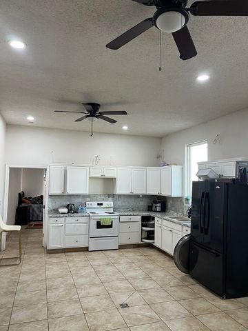 1602 Sundown Drive, Kaufman, TX 75142