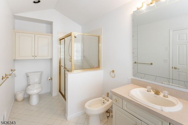 1108 Smith Manor Blvd, West Orange Twp., NJ 07052