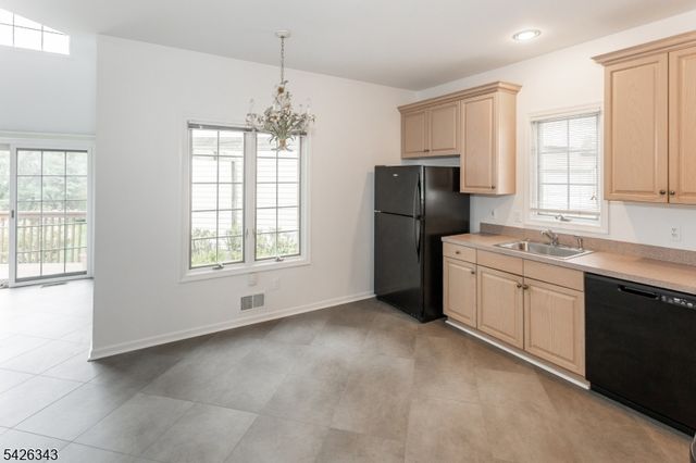 1108 Smith Manor Blvd, West Orange Twp., NJ 07052