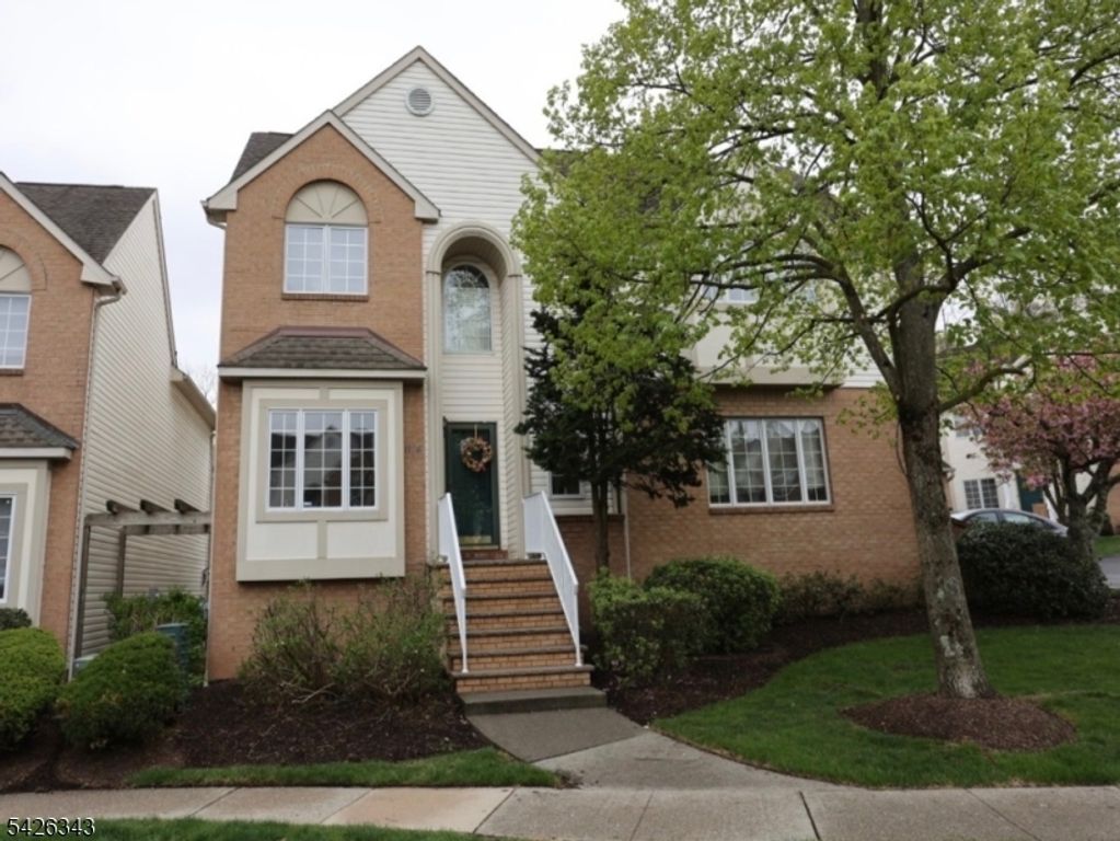 1108 Smith Manor Blvd, West Orange Twp., NJ 07052