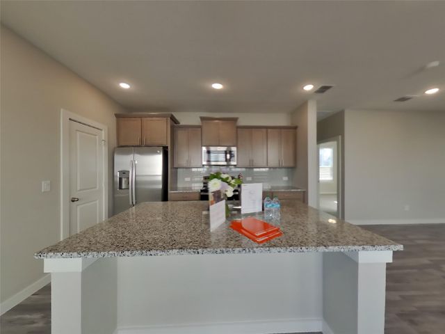 612 Lindheimer LN, Leander, TX 78641