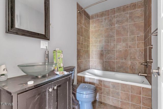 167 Wilderness Lane, Clintwood, VA 24228