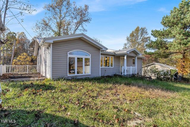 167 Wilderness Lane, Clintwood, VA 24228