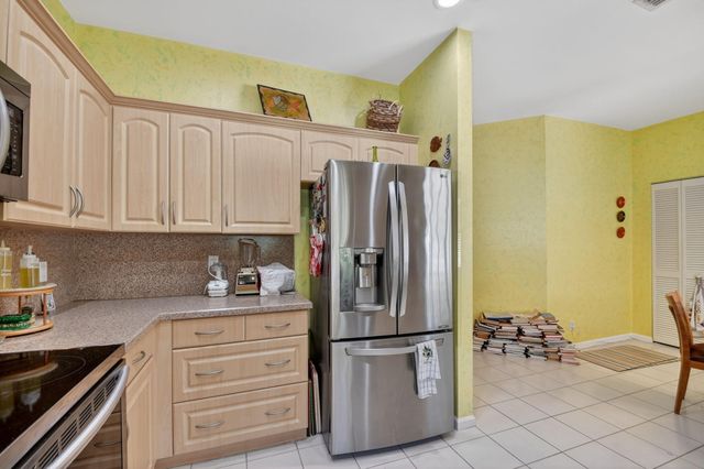 11683 Briarwood Circle 3, Boynton Beach, FL 33437