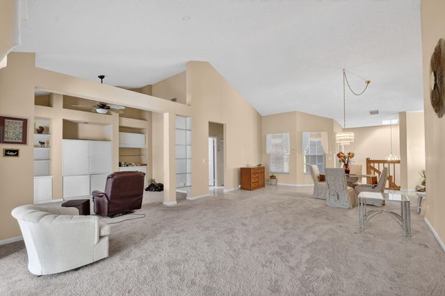 11683 Briarwood Circle 3, Boynton Beach, FL 33437