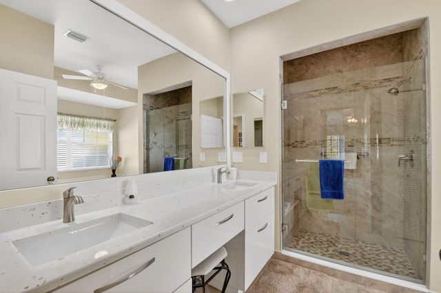 11683 Briarwood Circle 3, Boynton Beach, FL 33437