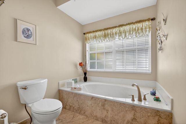 11683 Briarwood Circle 3, Boynton Beach, FL 33437