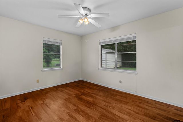 612 Leach St, Kilgore, TX 75662