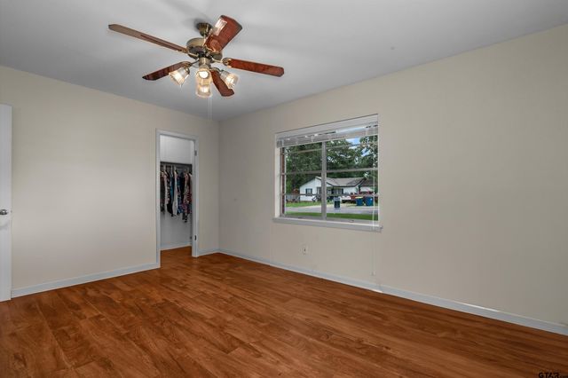 612 Leach St, Kilgore, TX 75662