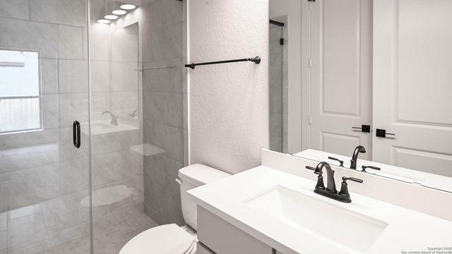 3111 Bee Hill, Schertz, TX 78108