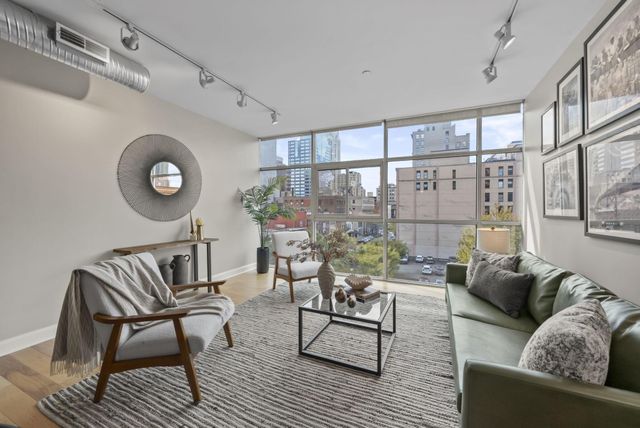 100 E Gay Street, 503, Columbus, OH 43215