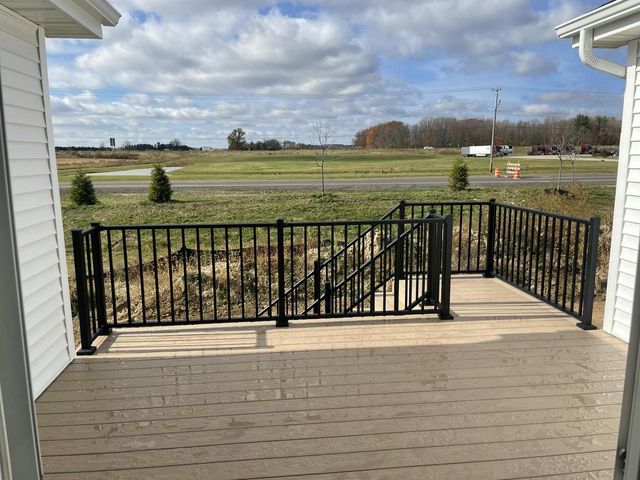 W219N16253 Primrose COURT, Jackson, WI 53037
