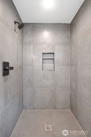 4521 35th Avenue S, Seattle, WA 98118