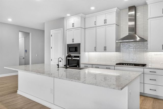 16181 NOVEMBER RAIN COURT, Land O Lakes, FL 34638