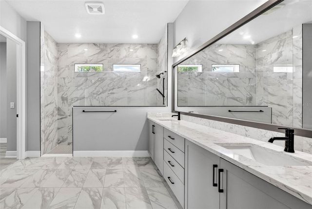 16181 NOVEMBER RAIN COURT, Land O Lakes, FL 34638